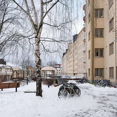 In The Heart Of Kallio Near Tram & Metro アパート